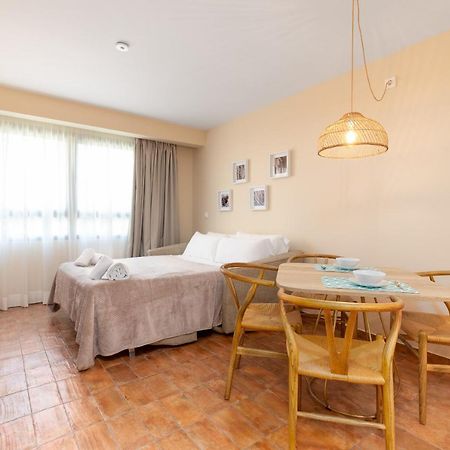 Apartamentos Las Ciencias K Valensiya Dış mekan fotoğraf