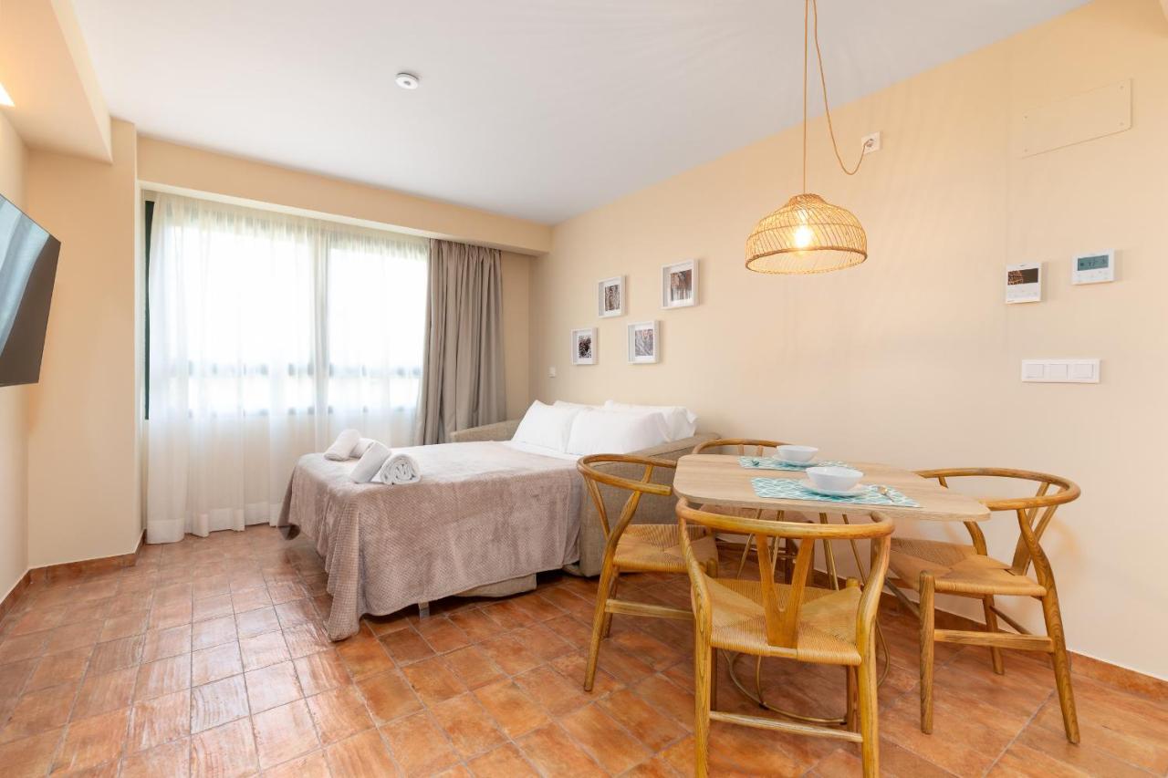 Apartamentos Las Ciencias K Valensiya Dış mekan fotoğraf