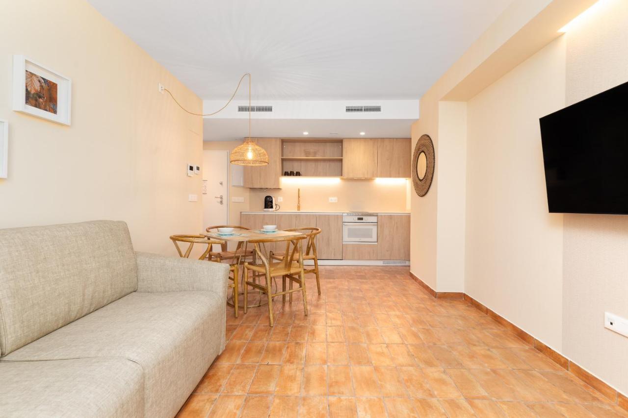 Apartamentos Las Ciencias K Valensiya Dış mekan fotoğraf