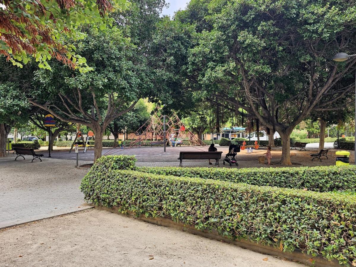 Apartamentos Las Ciencias K Valensiya Dış mekan fotoğraf